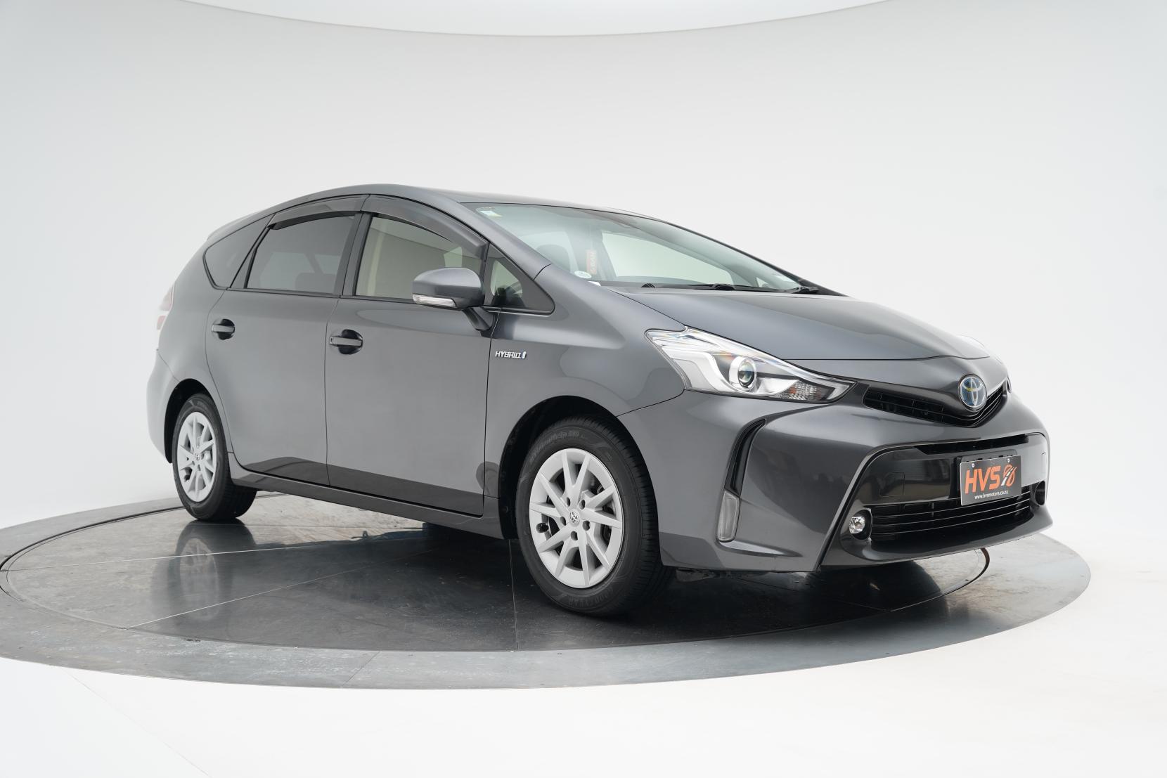 Toyota Prius Alpha G 7 Seater
