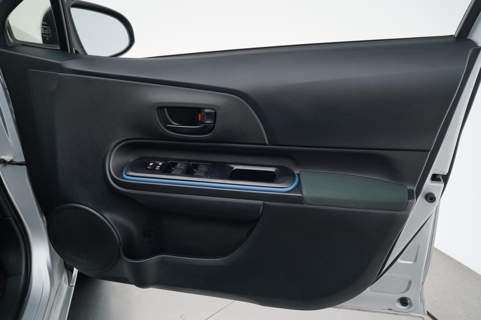 Toyota Aqua 1.5 S Push Start