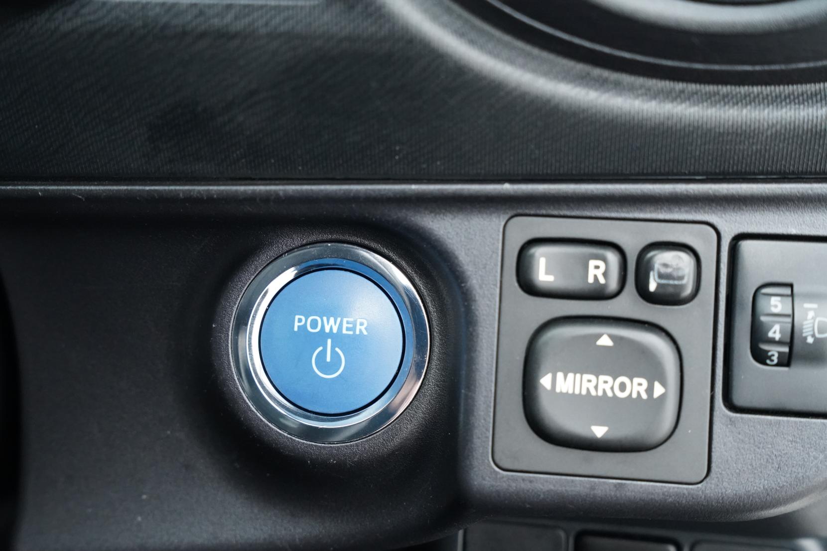 Toyota Aqua 1.5 S Push Start