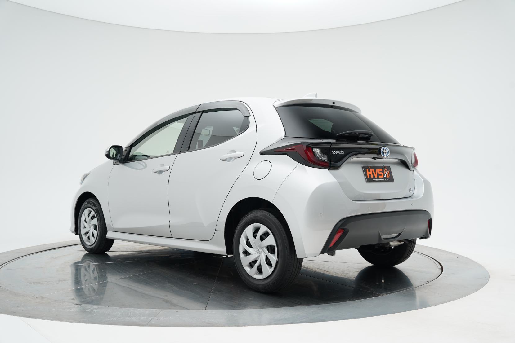 Toyota Aqua 1.5 Hybrid X