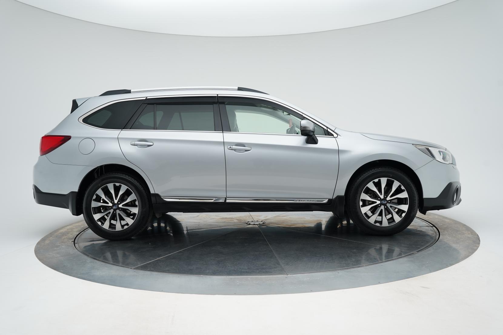Subaru Outback 2.5 Limited Eyesight AWD
