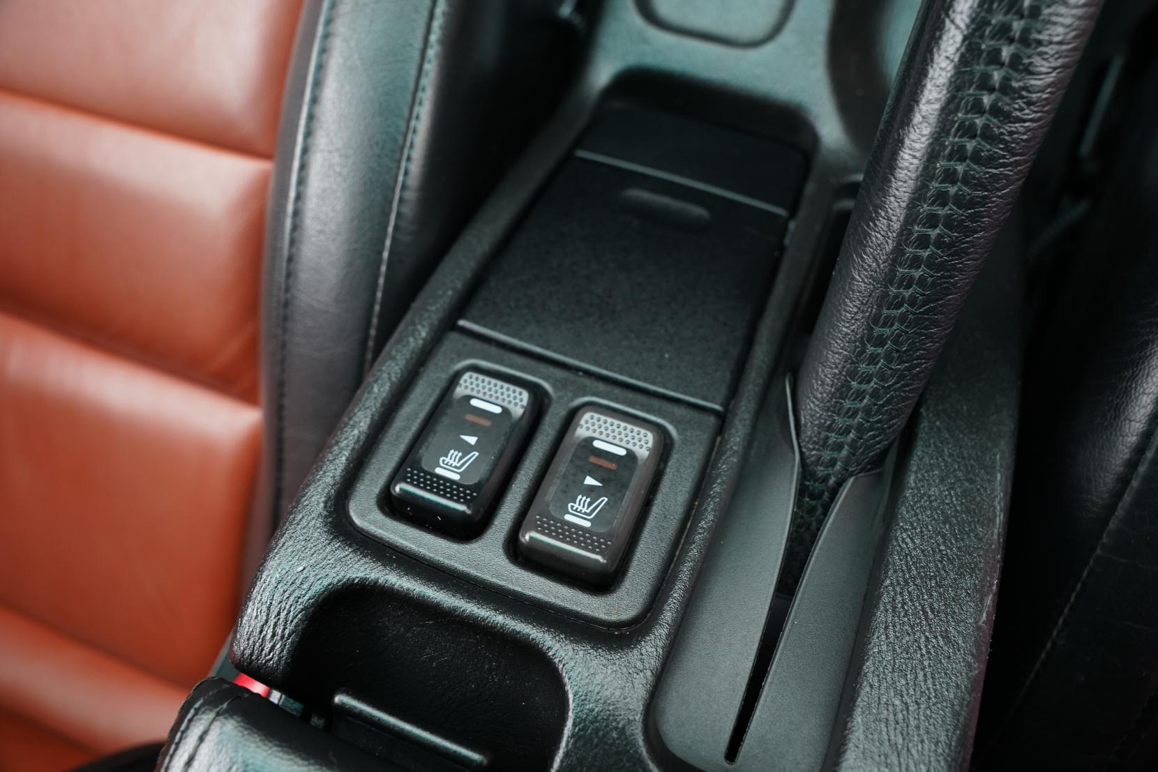 Subaru Legacy 2.0 B4 Blitzen Leather Heated