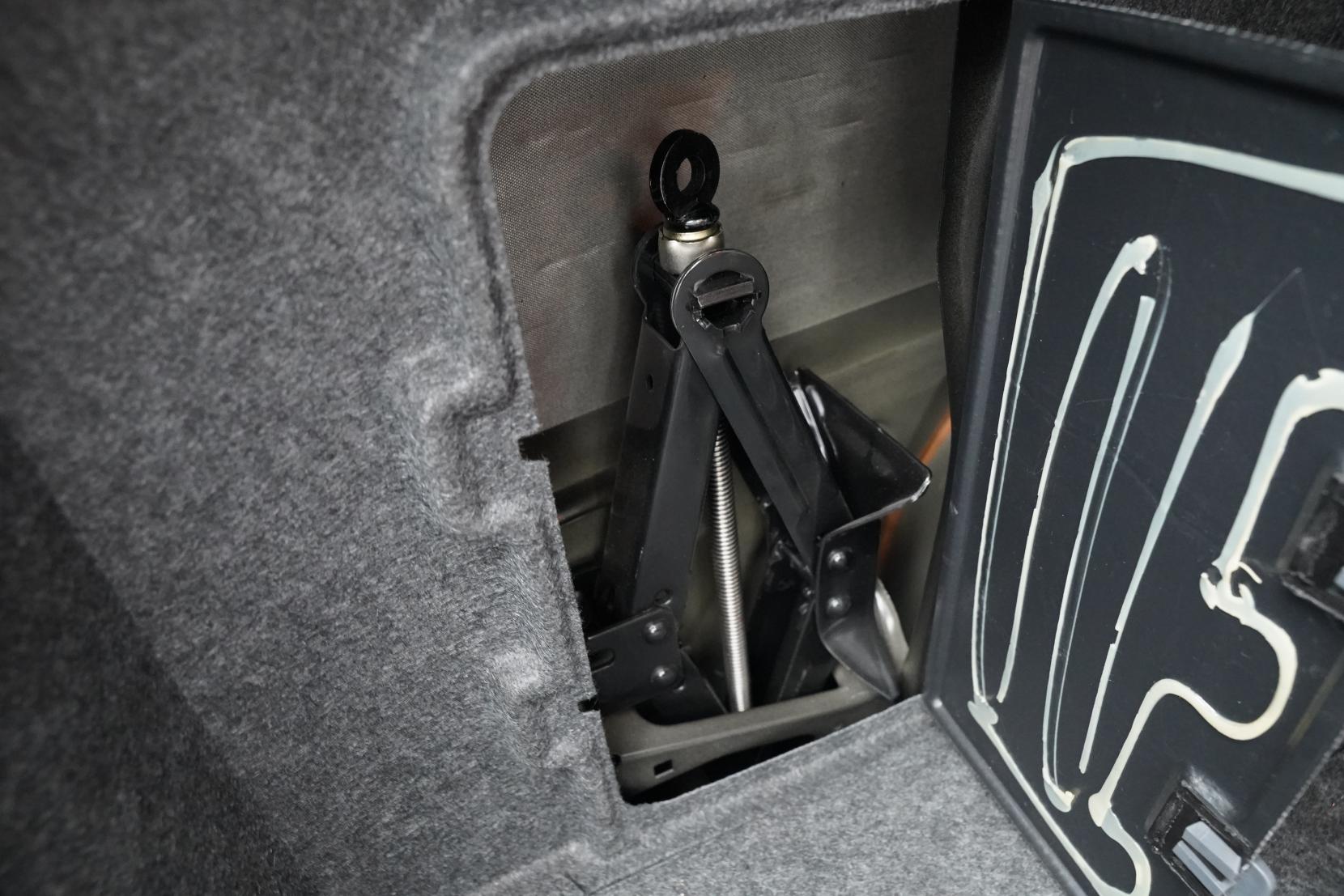 Subaru Legacy 2.0 B4 Blitzen Leather Heated