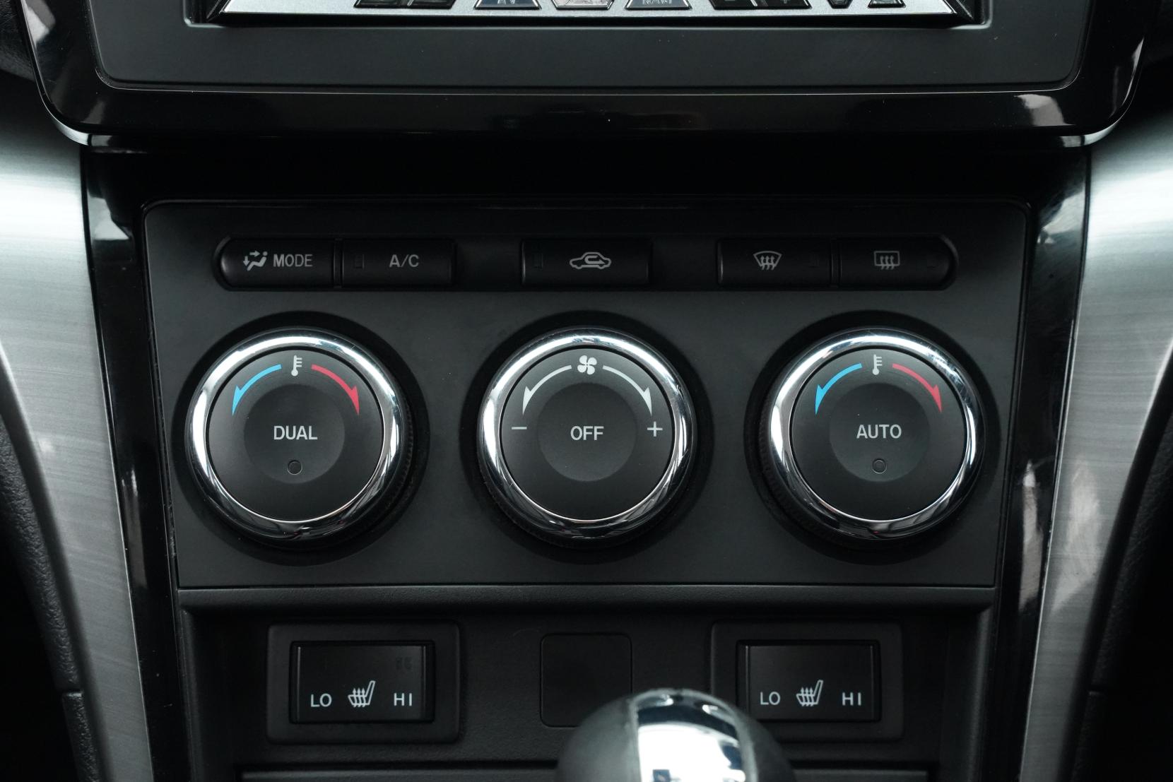 Mazda Atenza 2.5 25EX Sport Wagon