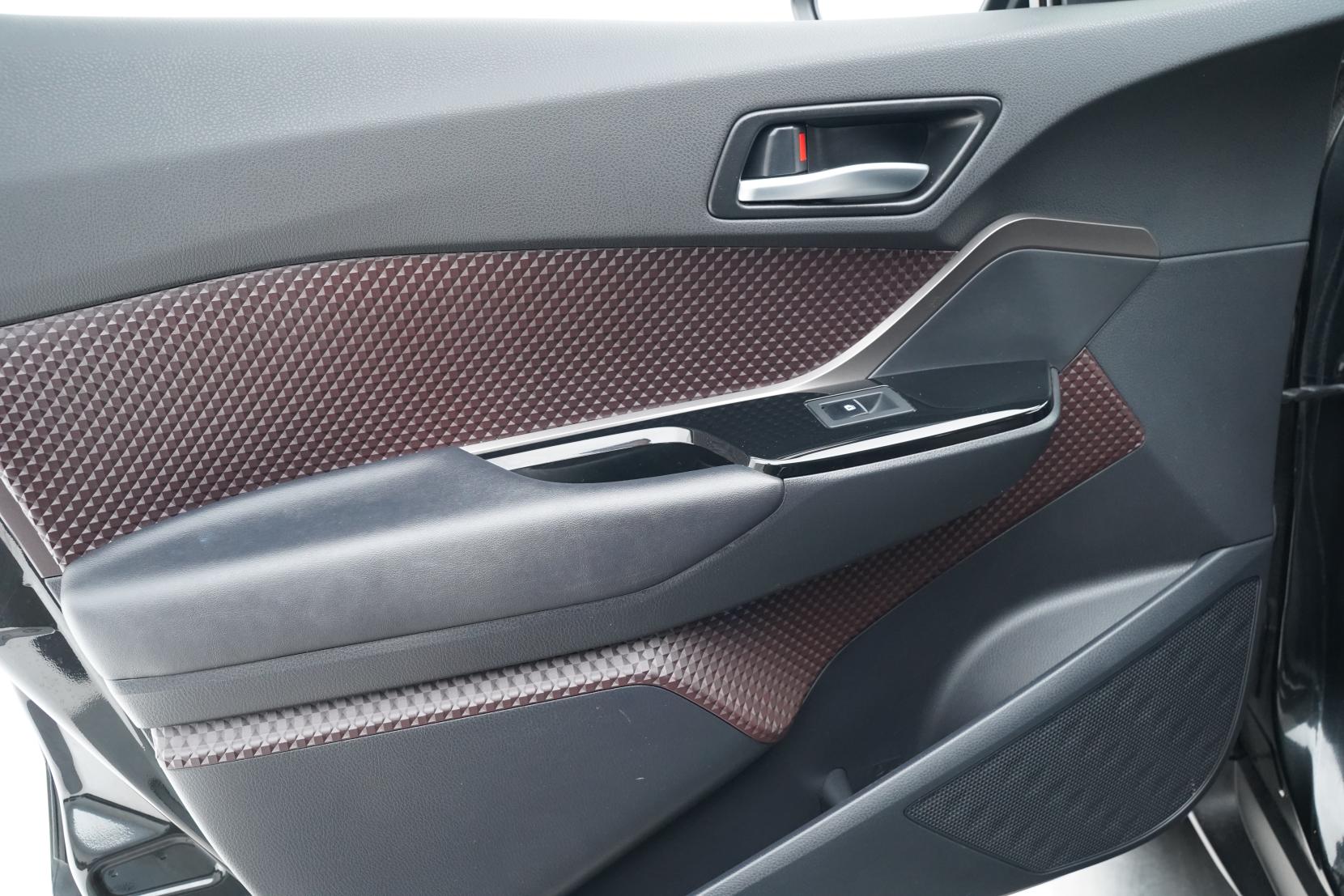 Toyota C-HR 1.8 G Hybrid