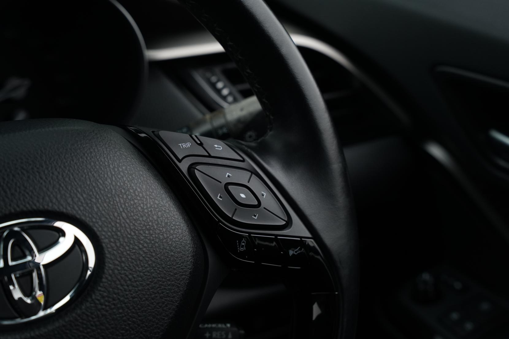 Toyota C-HR 1.8 G Hybrid