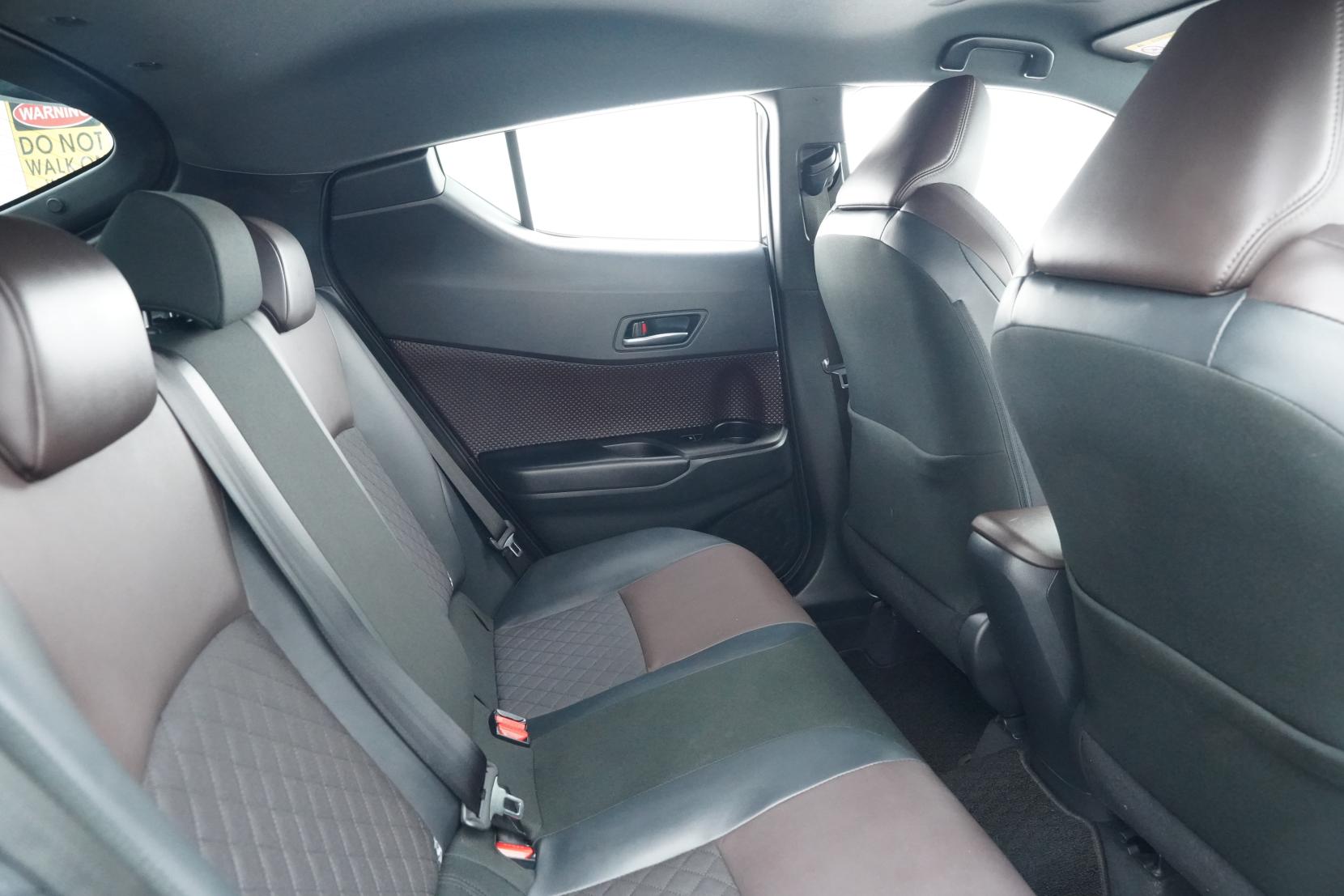 Toyota C-HR 1.8 G Hybrid