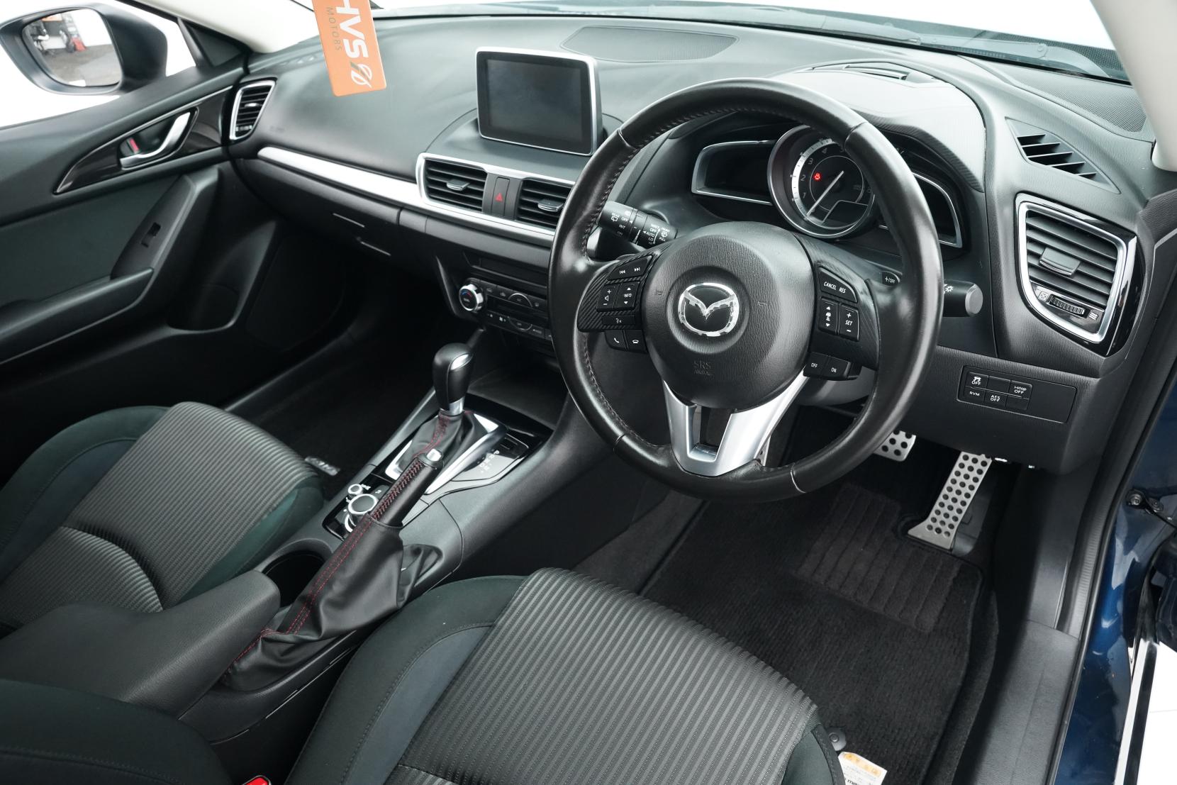 Mazda Axela 2.0 SPORT 20S TOURING