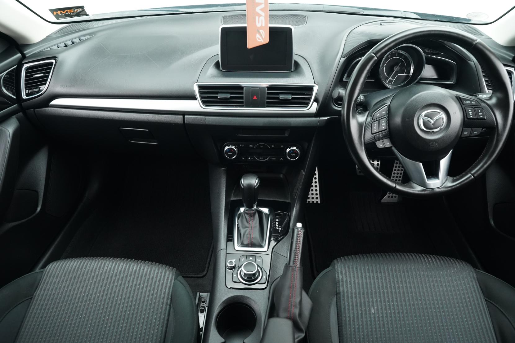Mazda Axela 2.0 SPORT 20S TOURING