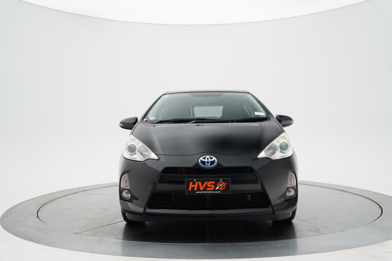 Toyota Aqua 1.5 Hybrid S