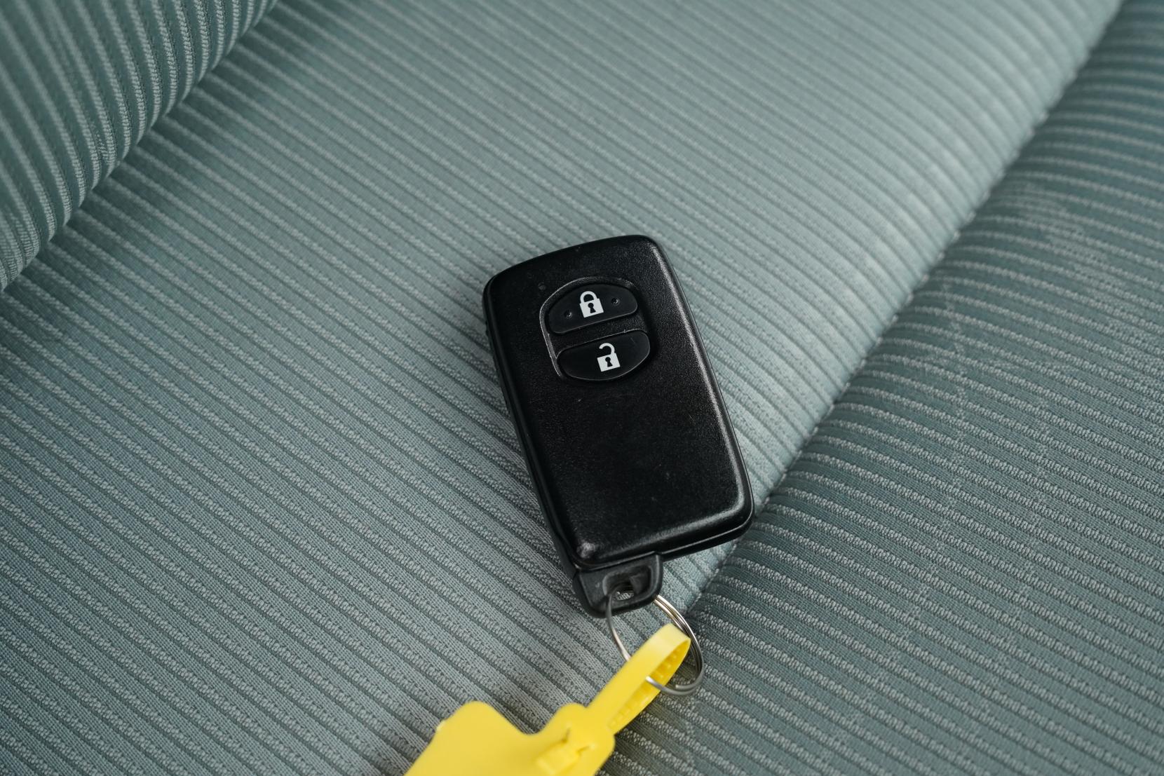 Toyota Aqua 1.5 Hybrid S