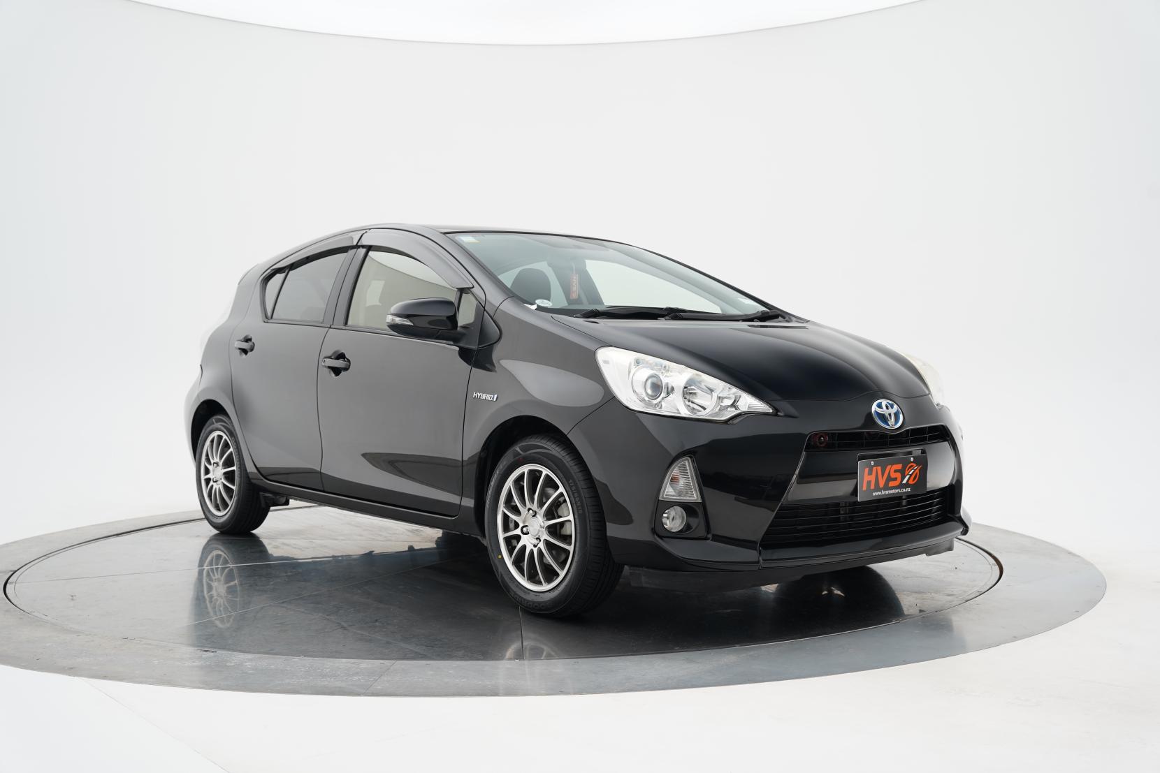 Toyota Aqua 1.5 Hybrid S