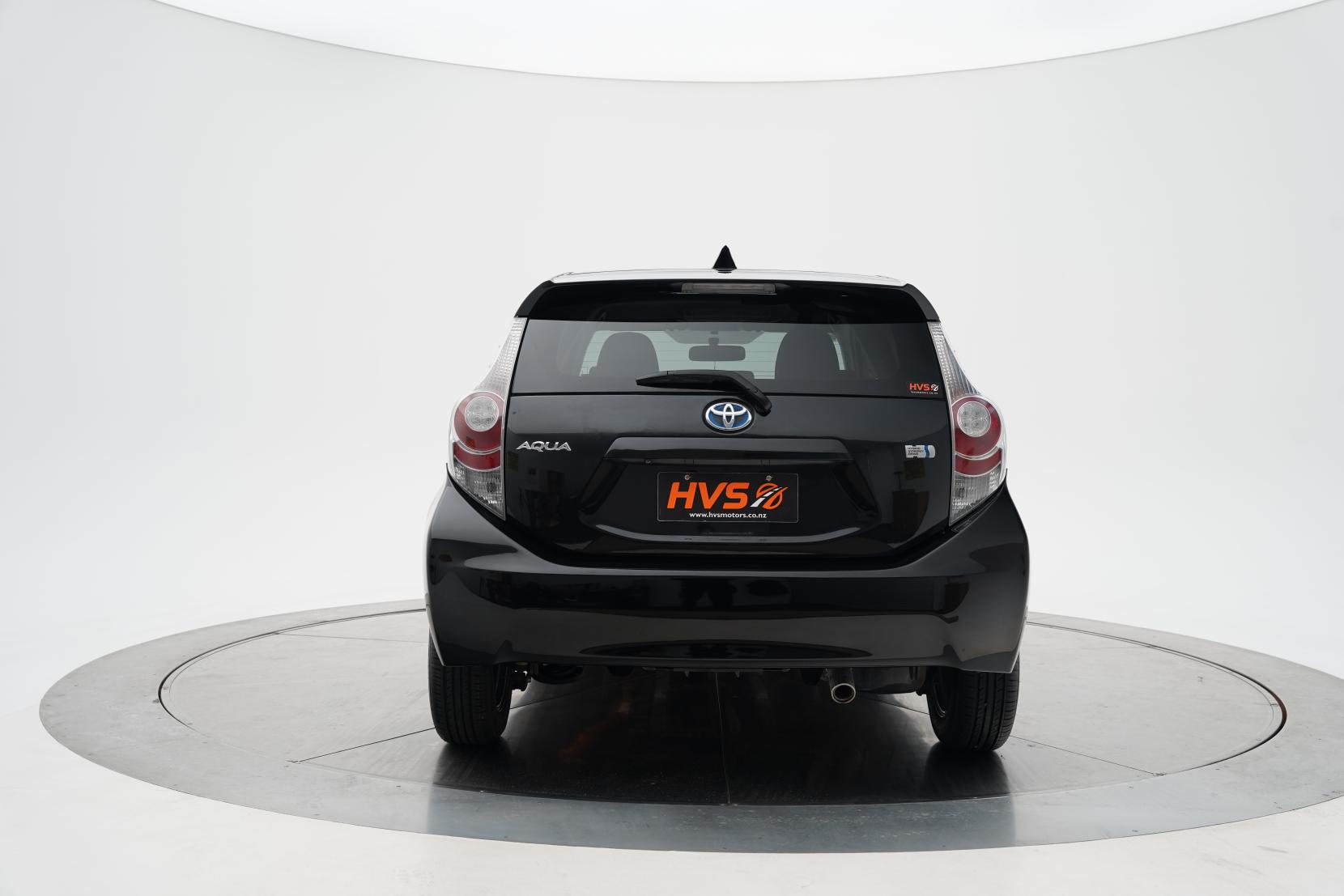 Toyota Aqua 1.5 Hybrid S