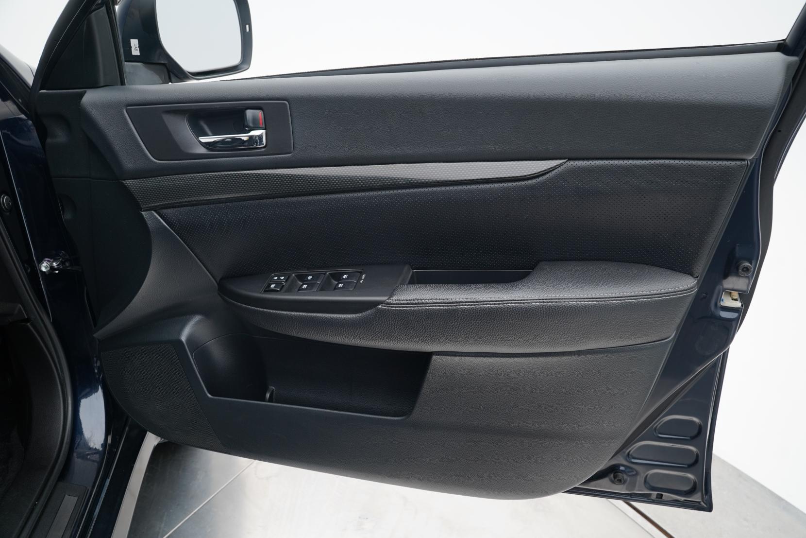 Subaru Outback 2.5 2.5i B-Sports EyeSight AWD