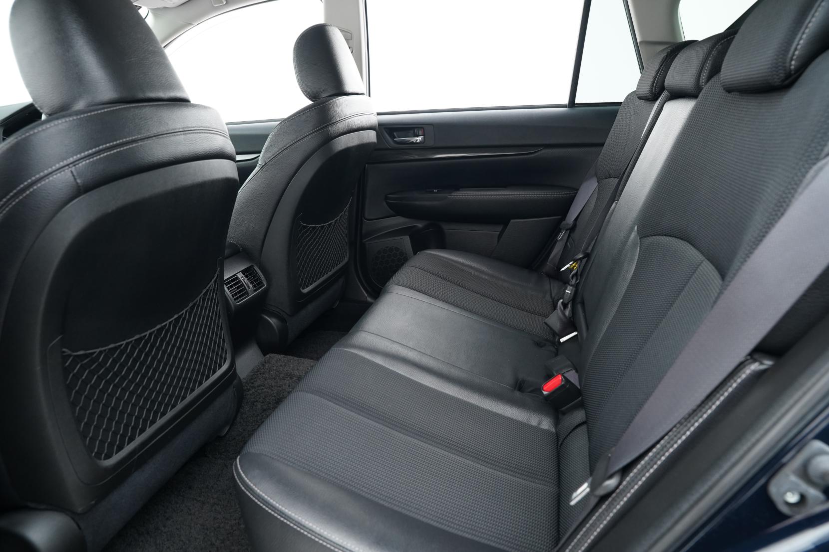 Subaru Outback 2.5 2.5i B-Sports EyeSight AWD