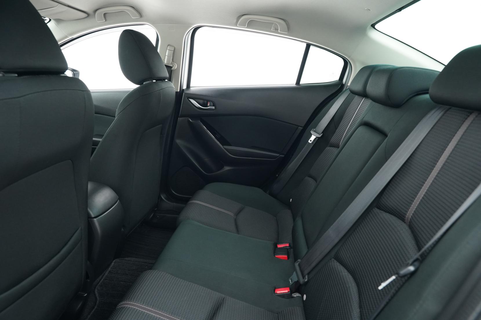 Mazda Axela Hybrid S