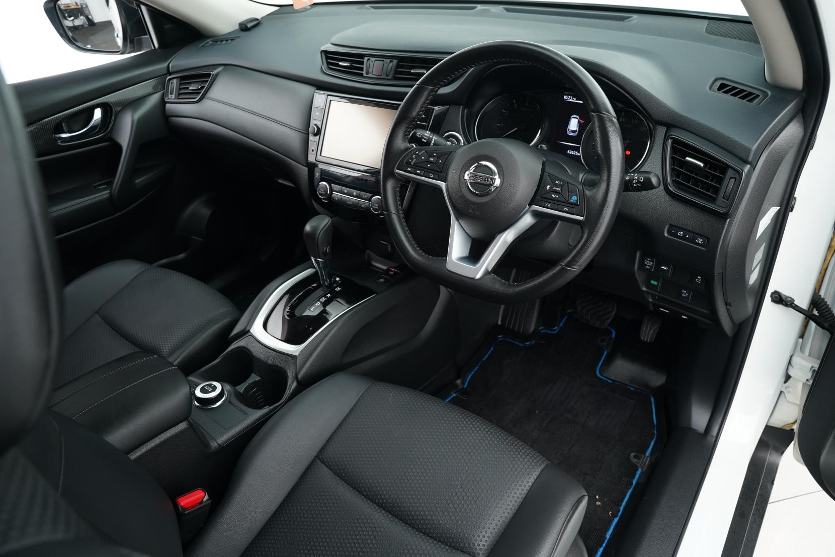 Nissan X-Trail 2.0 4WD 20X HYBRID