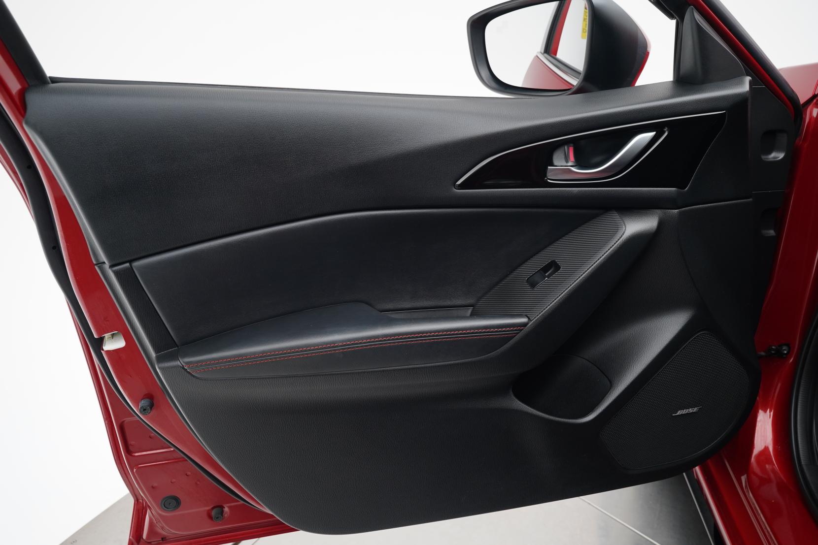 Mazda Axela Sport 20S Touring L Package
