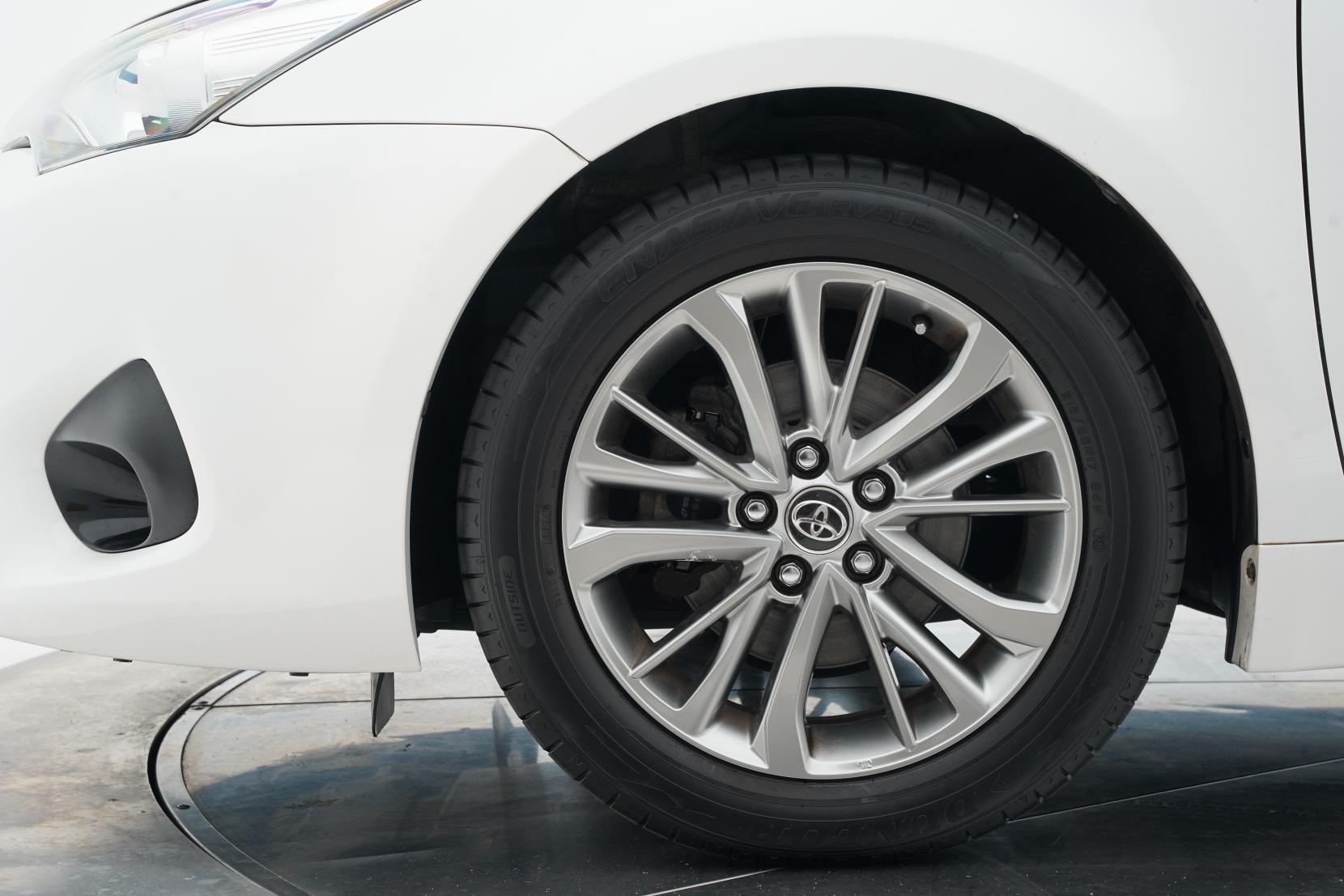 Toyota Avensis 2.0 WAGON LI