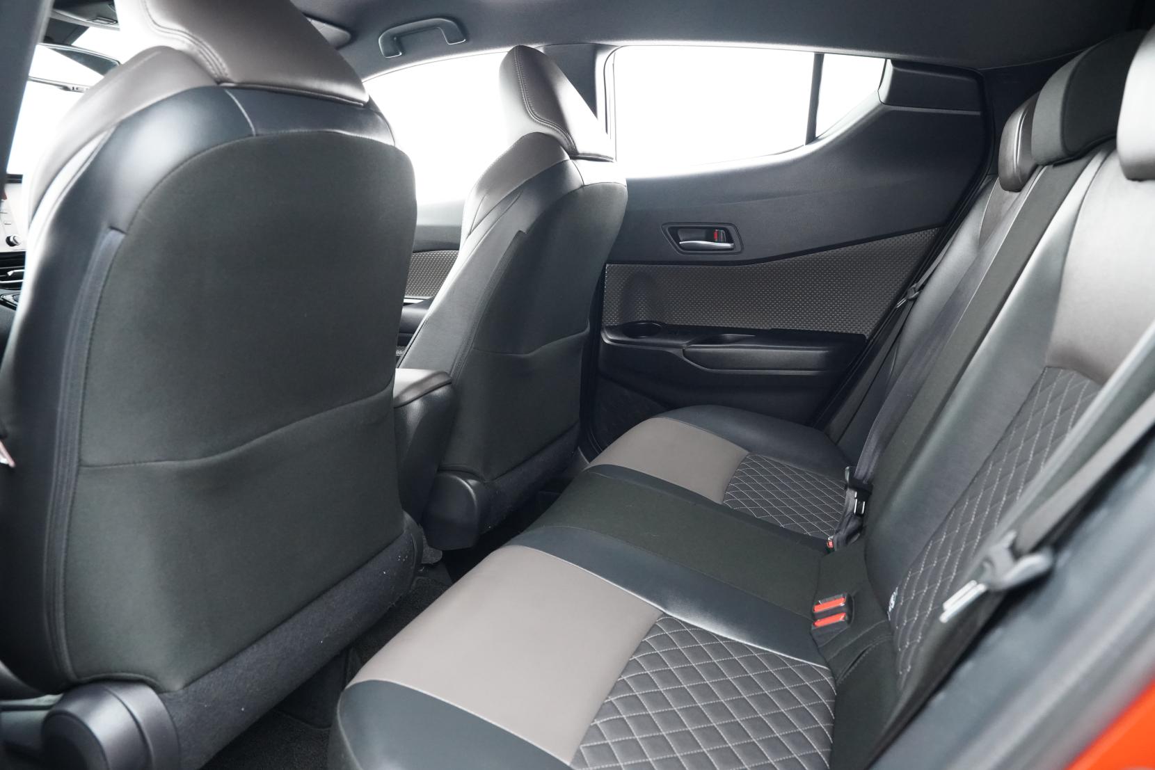 Toyota C-HR 1.8 G Hybrid Facelift