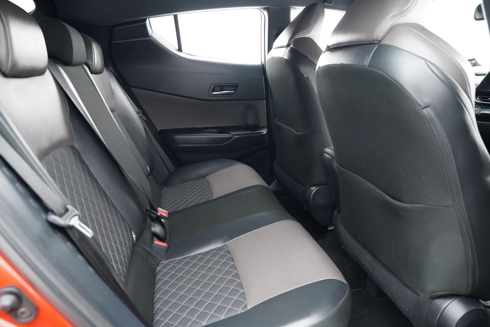 Toyota C-HR 1.8 G Hybrid Facelift