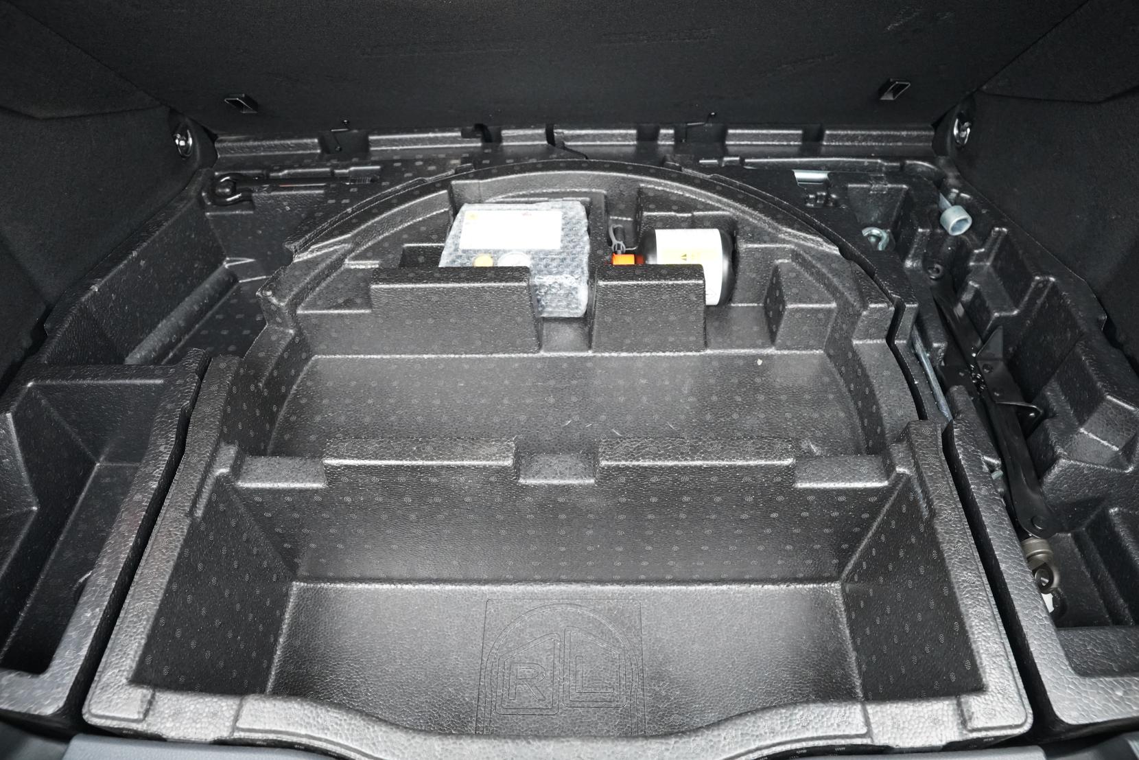 Toyota C-HR 1.8 G Hybrid Facelift