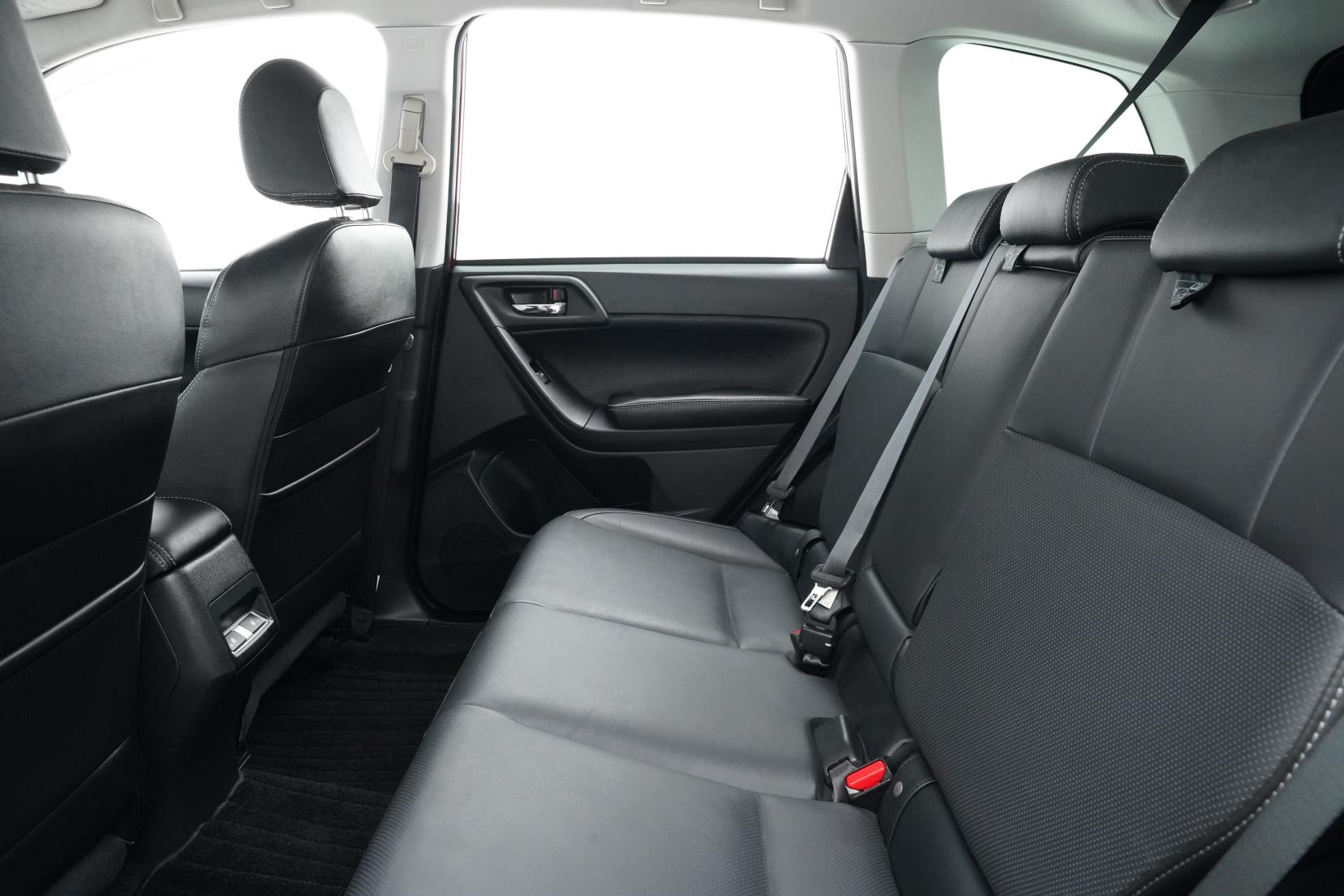 Subaru Forester 2.0 4WD 2.0XT EYESIGHT