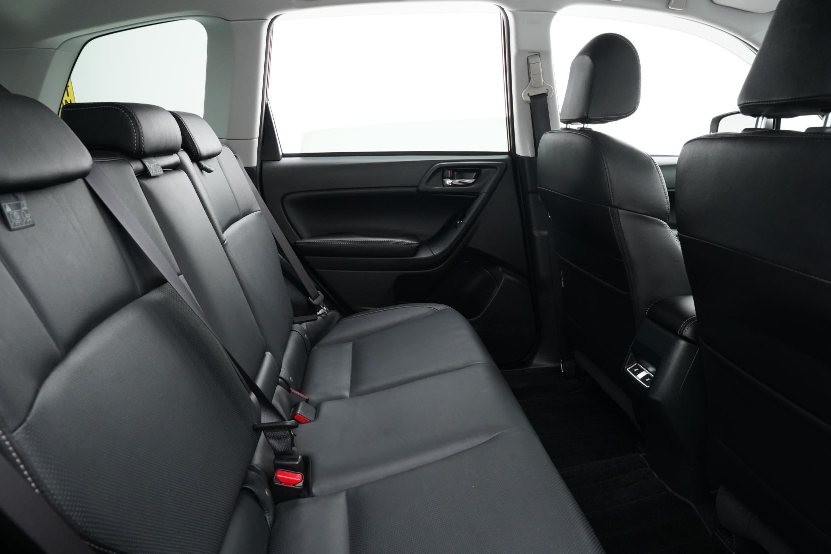 Subaru Forester 2.0 4WD 2.0XT EYESIGHT