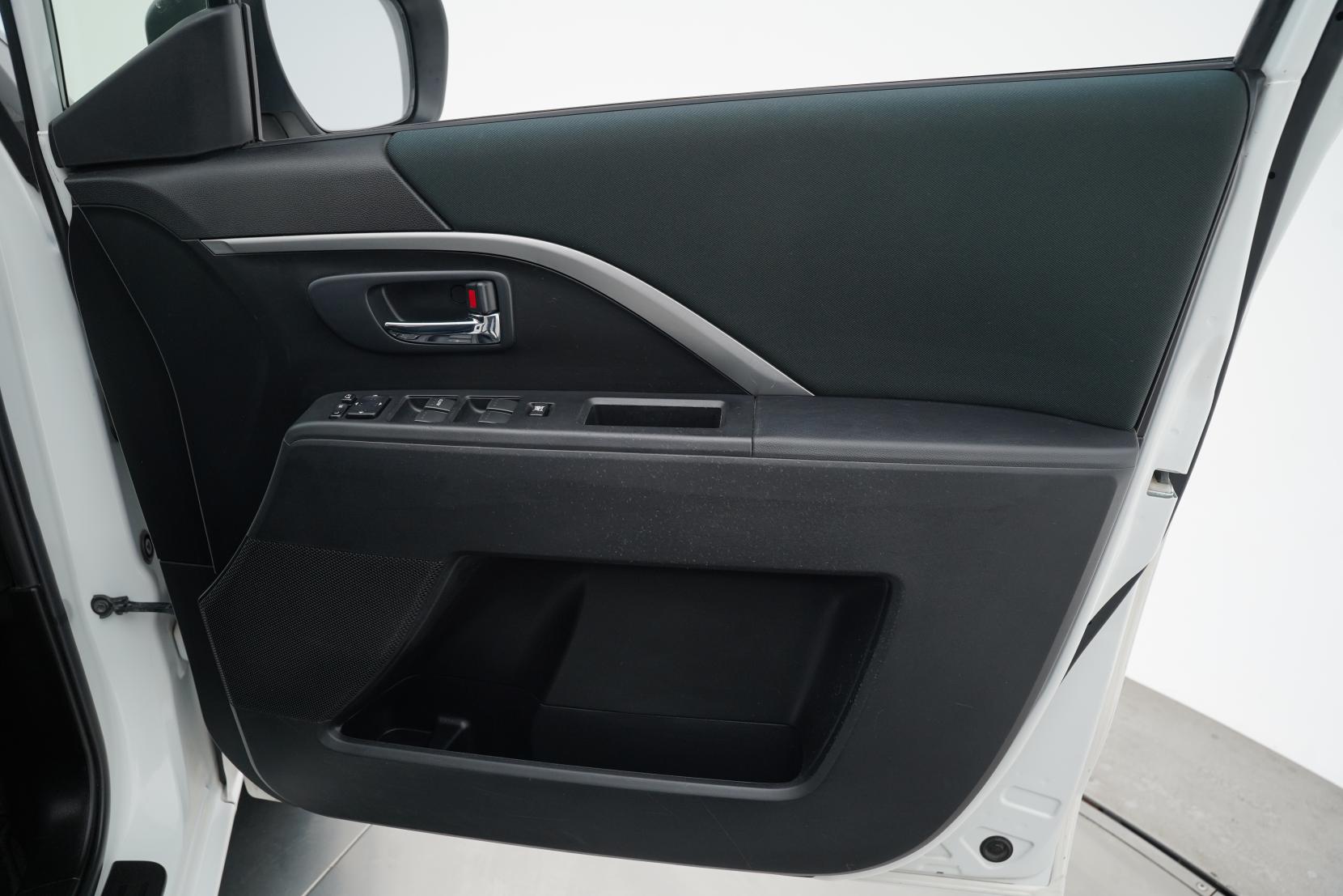 Mazda Premacy 2.0 20C- SKYACTIVE