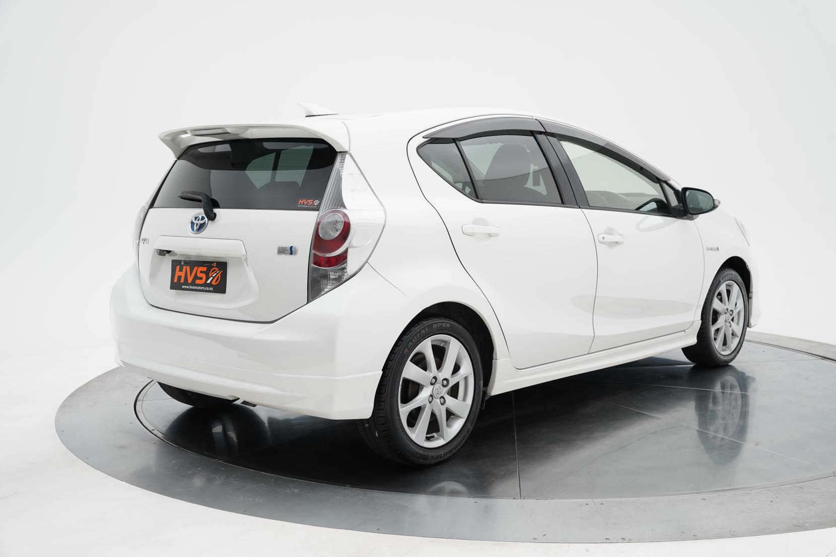 Toyota Aqua 1.5 Aqua II (facelift 2025) S Push Start