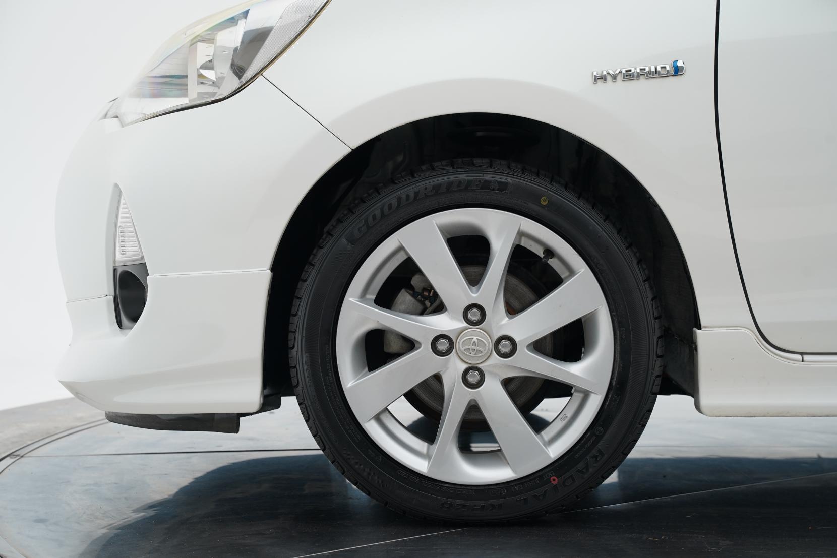 Toyota Aqua 1.5 Aqua II (facelift 2025) S Push Start