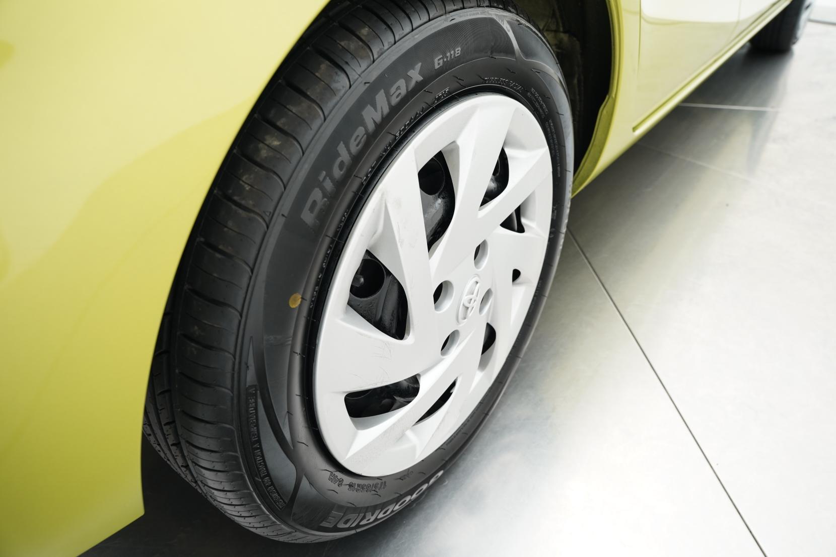 Toyota Aqua 1.5 G BLACK SOFT LEATHER SELECTION