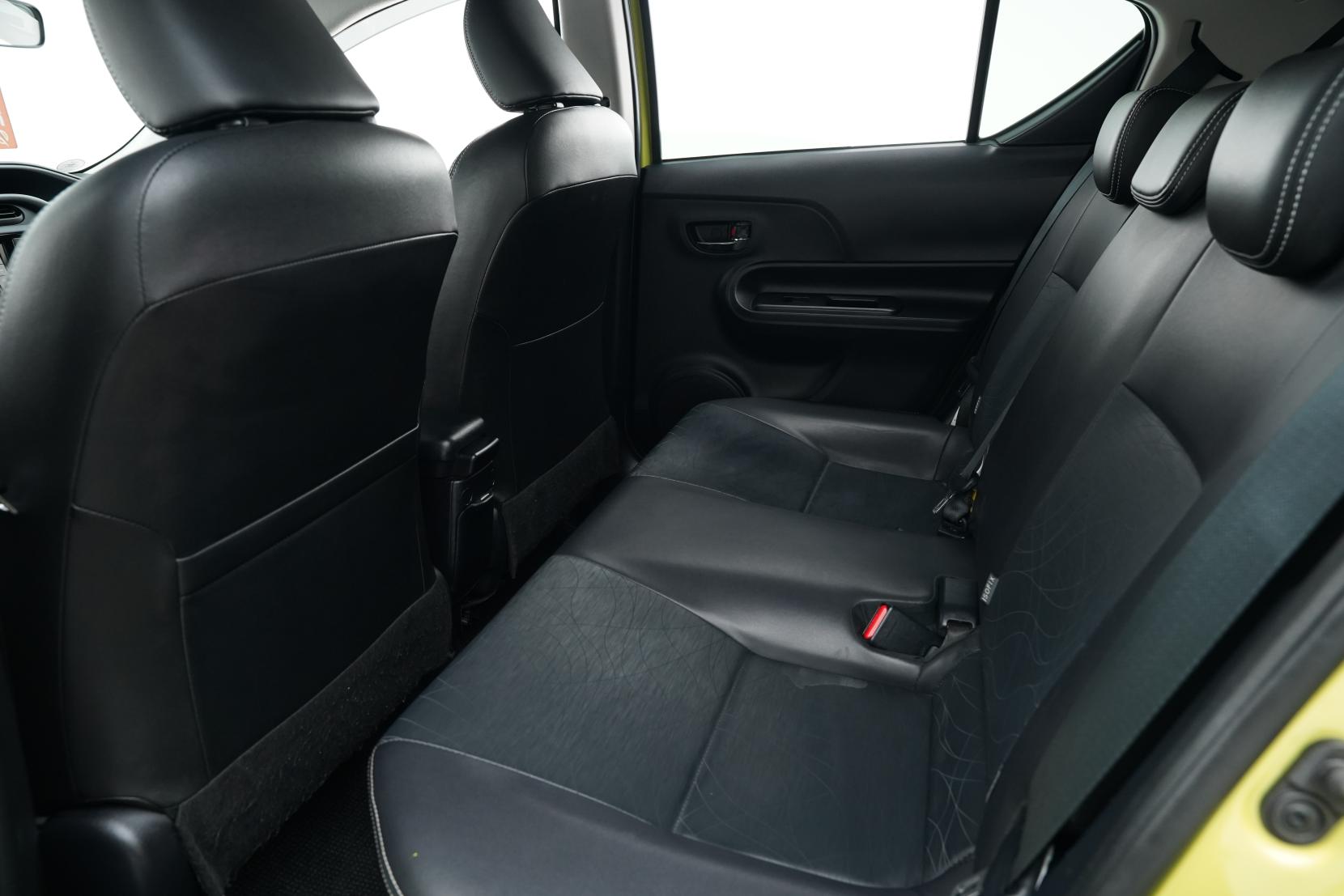 Toyota Aqua 1.5 G BLACK SOFT LEATHER SELECTION