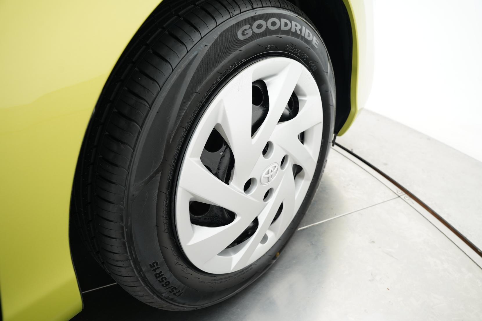 Toyota Aqua 1.5 G BLACK SOFT LEATHER SELECTION