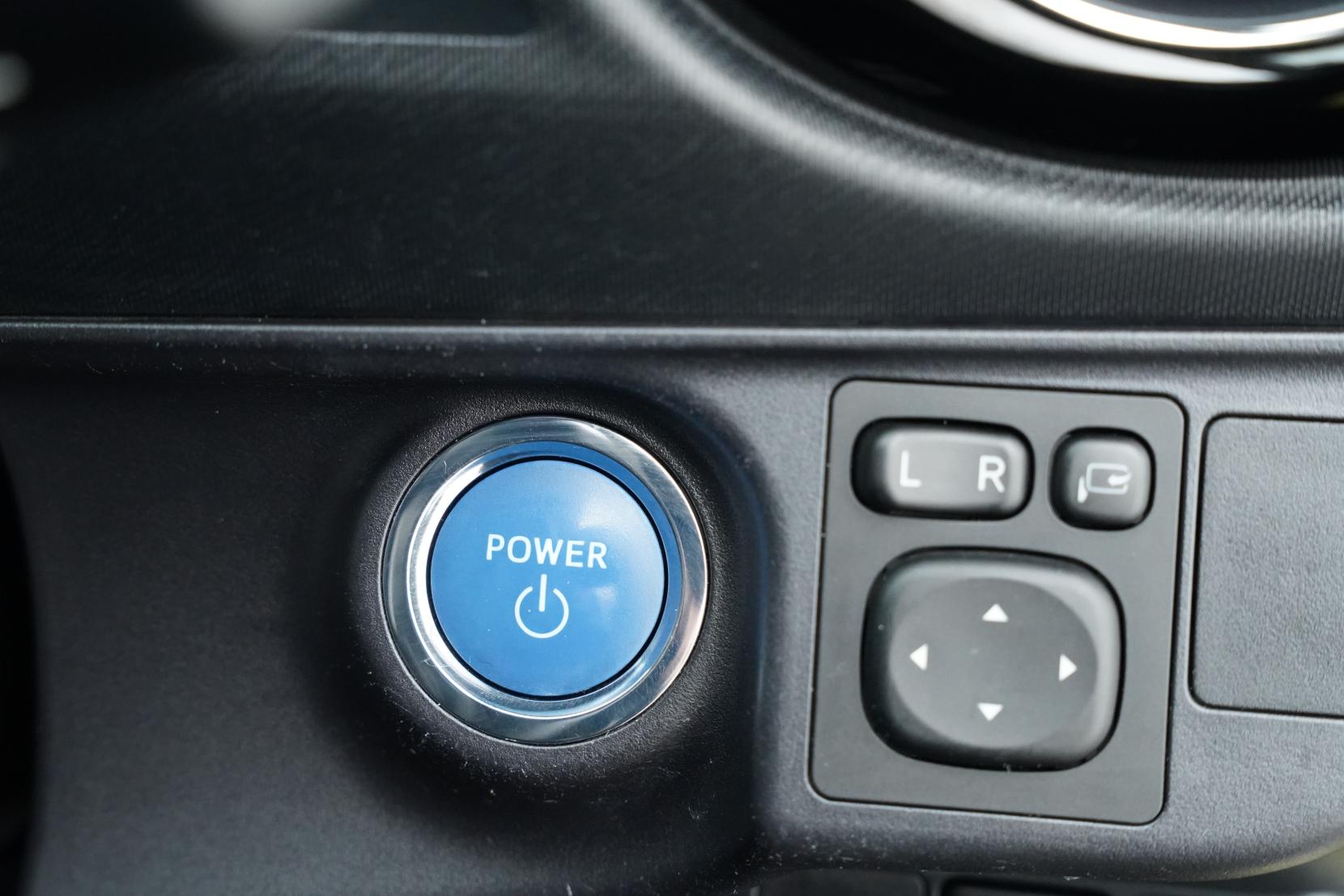 Toyota Aqua 1.5 G BLACK SOFT LEATHER SELECTION