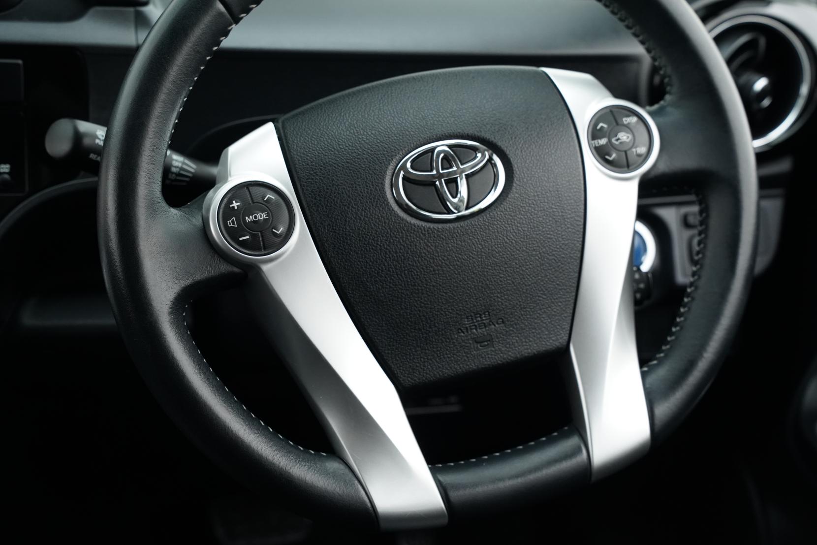 Toyota Aqua 1.5 G BLACK SOFT LEATHER SELECTION