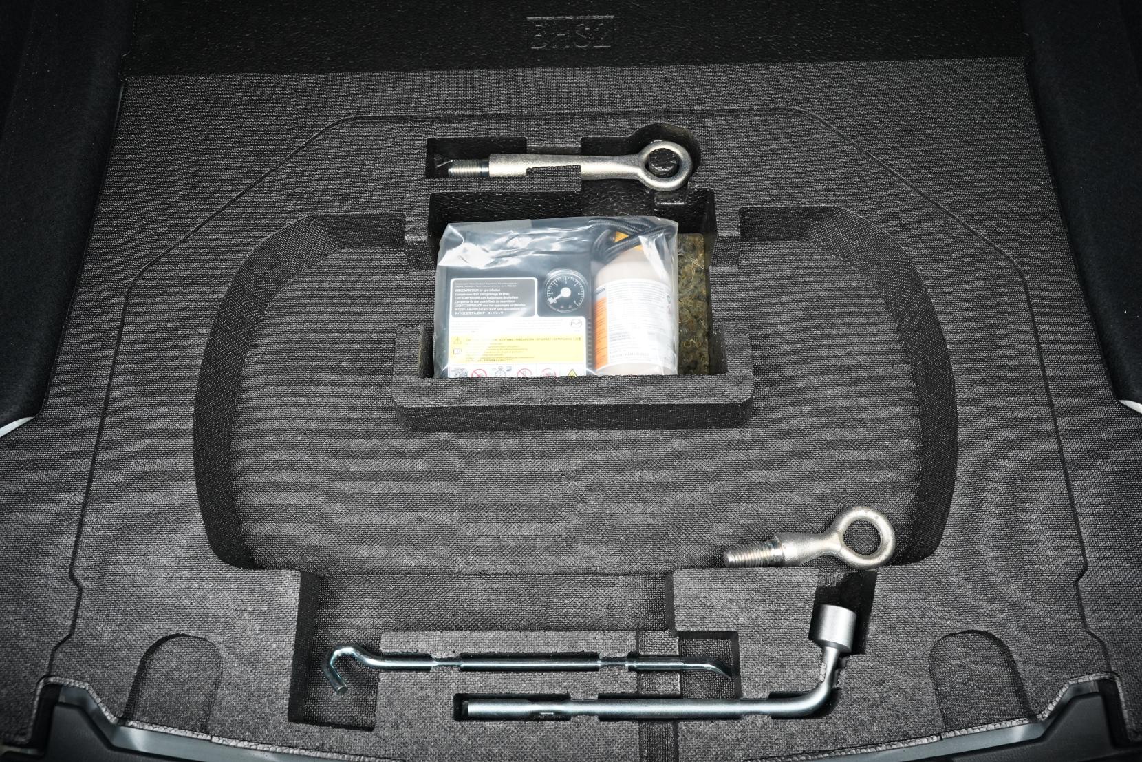 Mazda Axela 2.0 20S Touring L Package