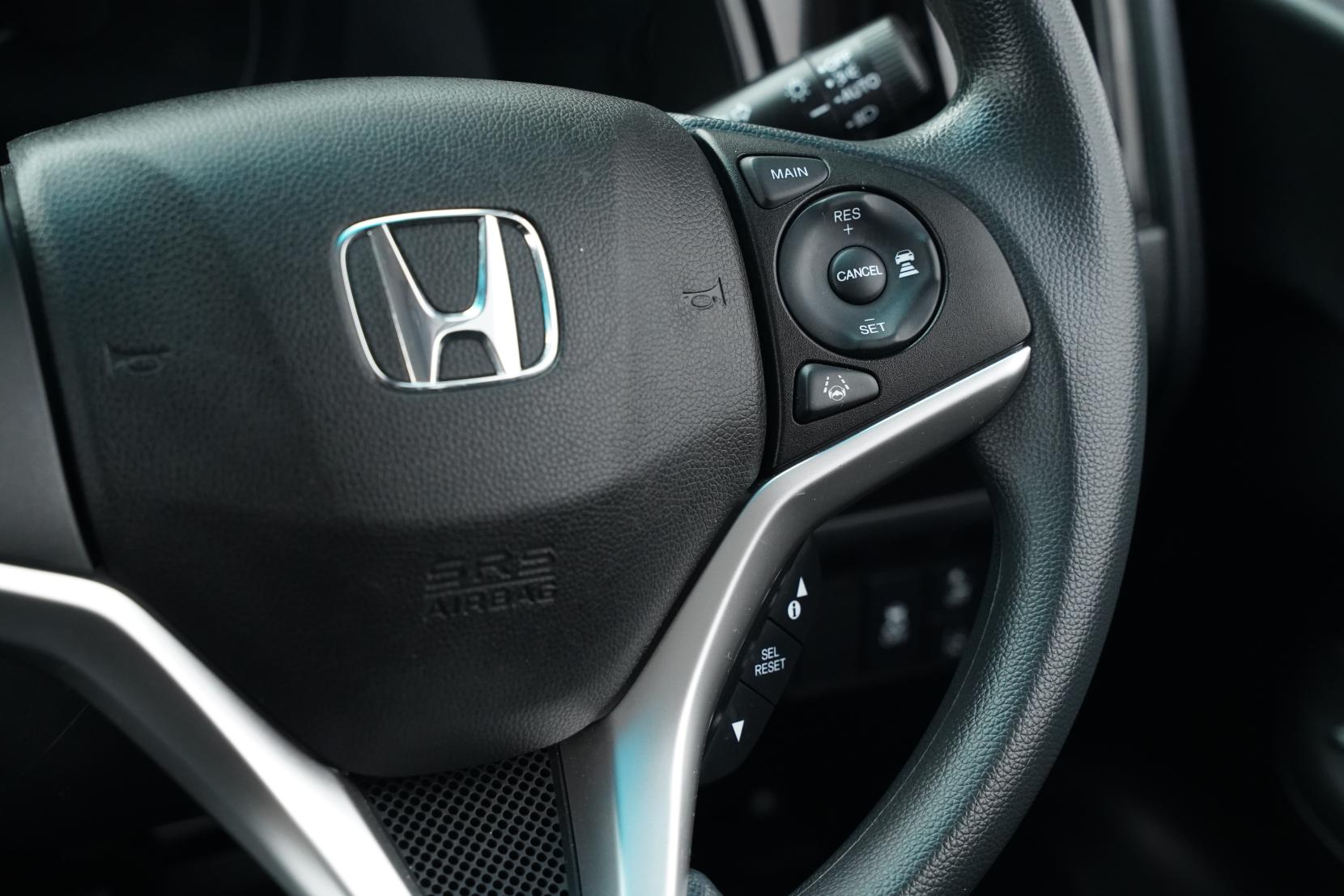 Honda Fit 1.5 HYBRID HONDA SENSING