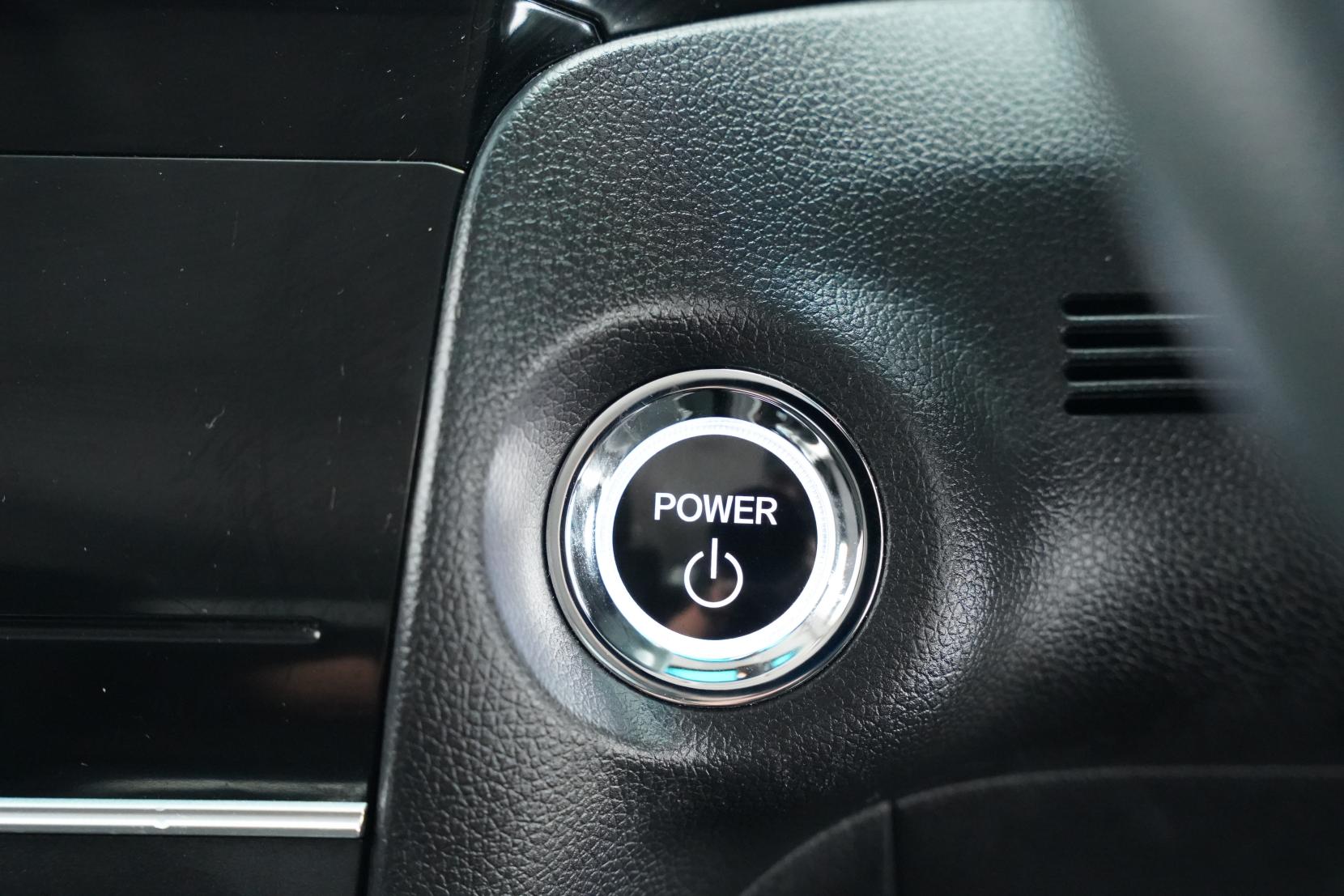 Honda Fit 1.5 HYBRID HONDA SENSING