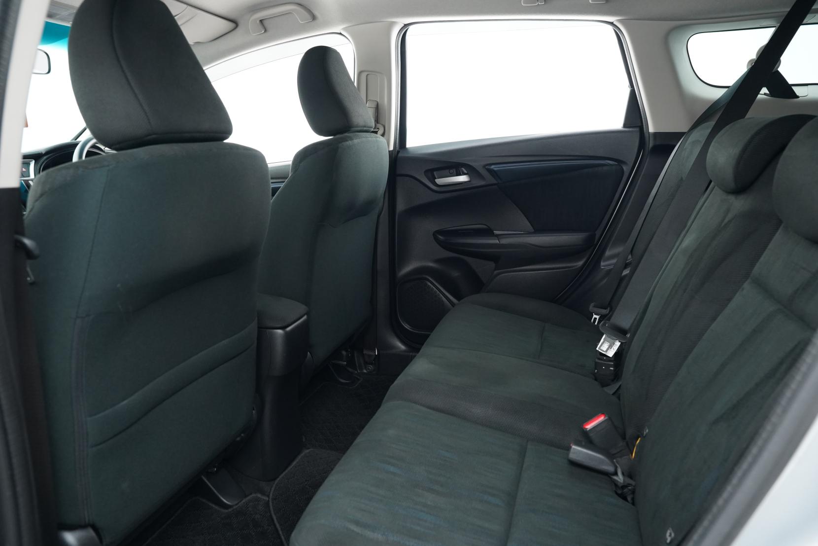 Honda Fit 1.5 HYBRID HONDA SENSING