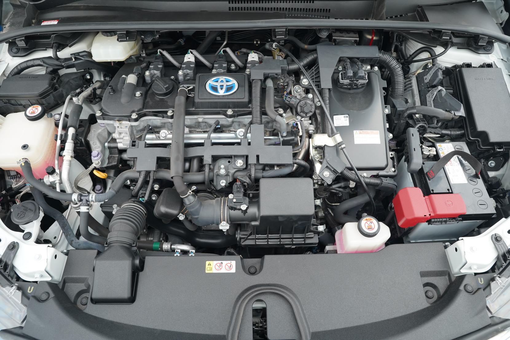 Toyota Corolla 1.8 TOURING HYBRID G-X