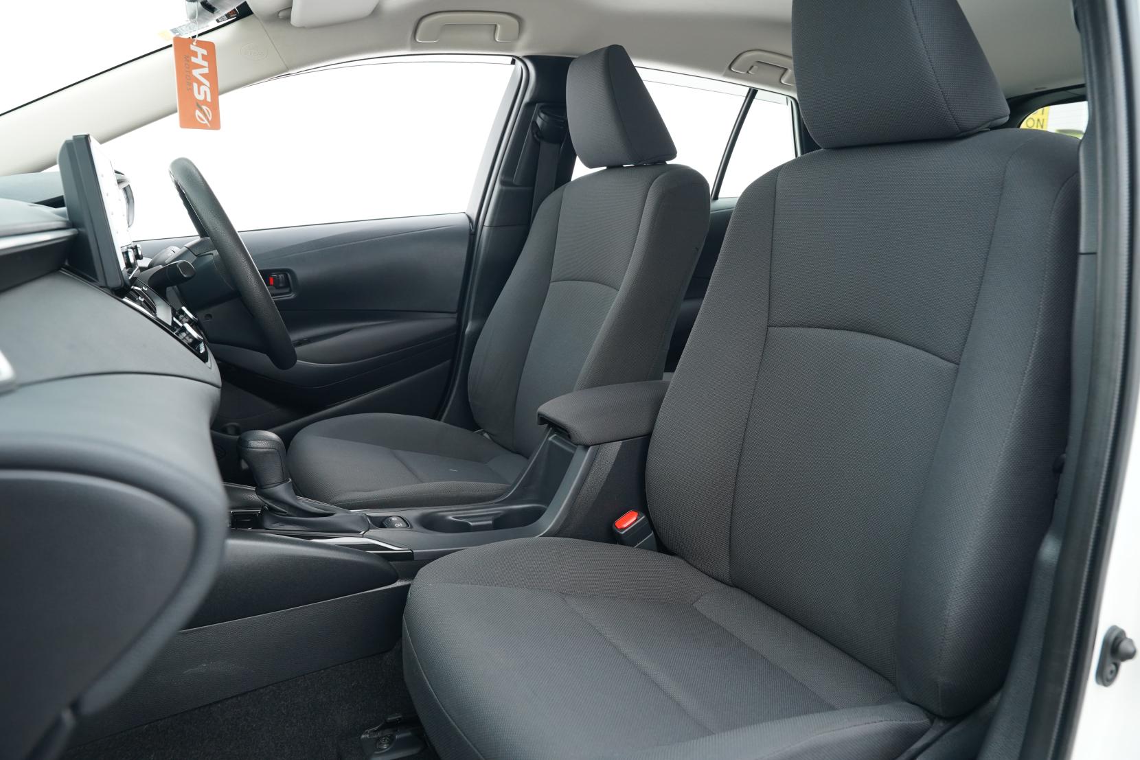 Toyota Corolla 1.8 TOURING HYBRID G-X