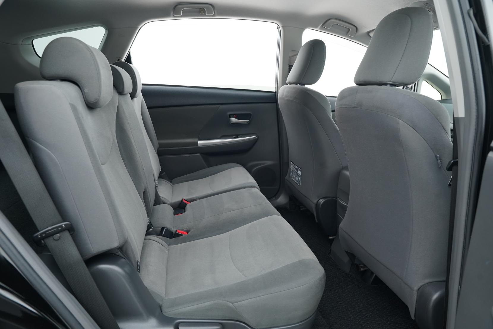 Toyota Prius 1.8 Alpha S 5 Seater