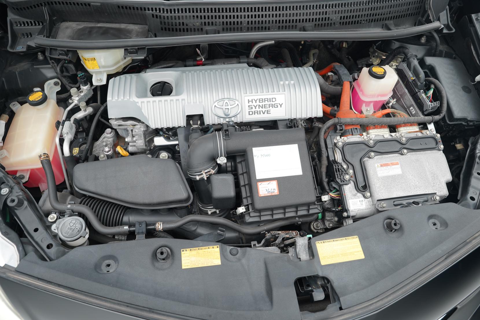 Toyota Prius 1.8 Alpha S 5 Seater