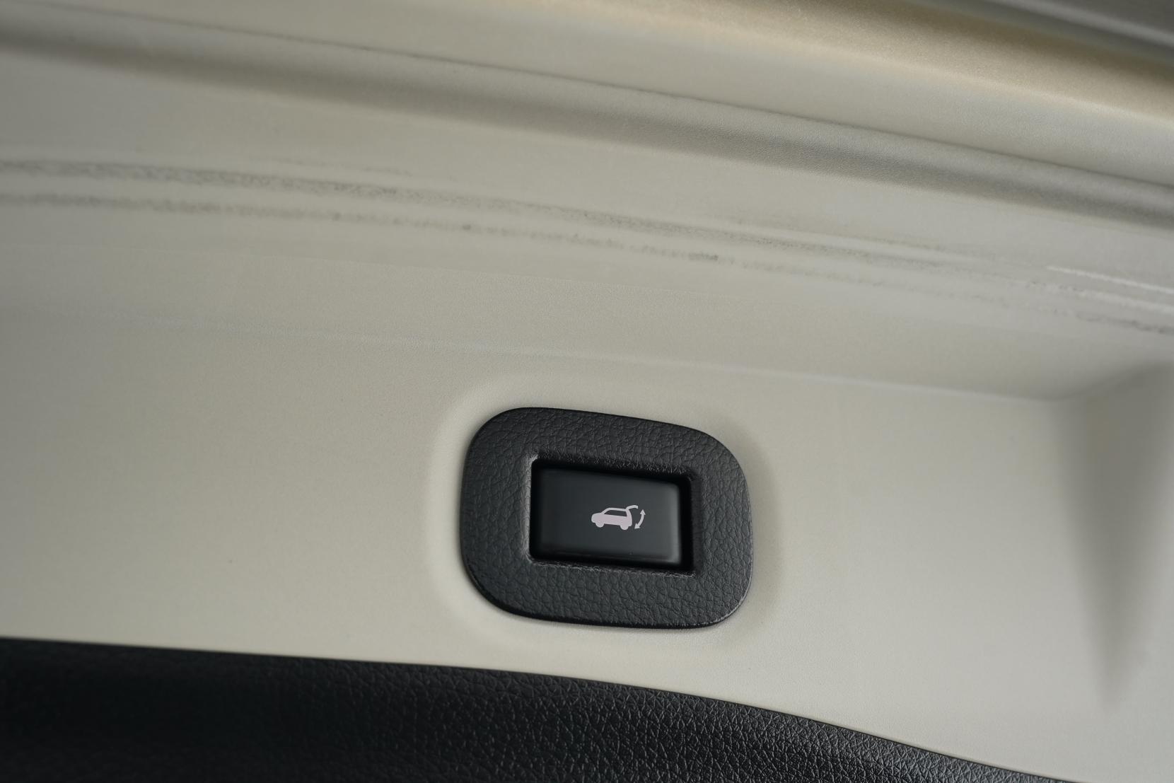 Nissan X-TRAIL 2.0 20XI HYBRID 4WD