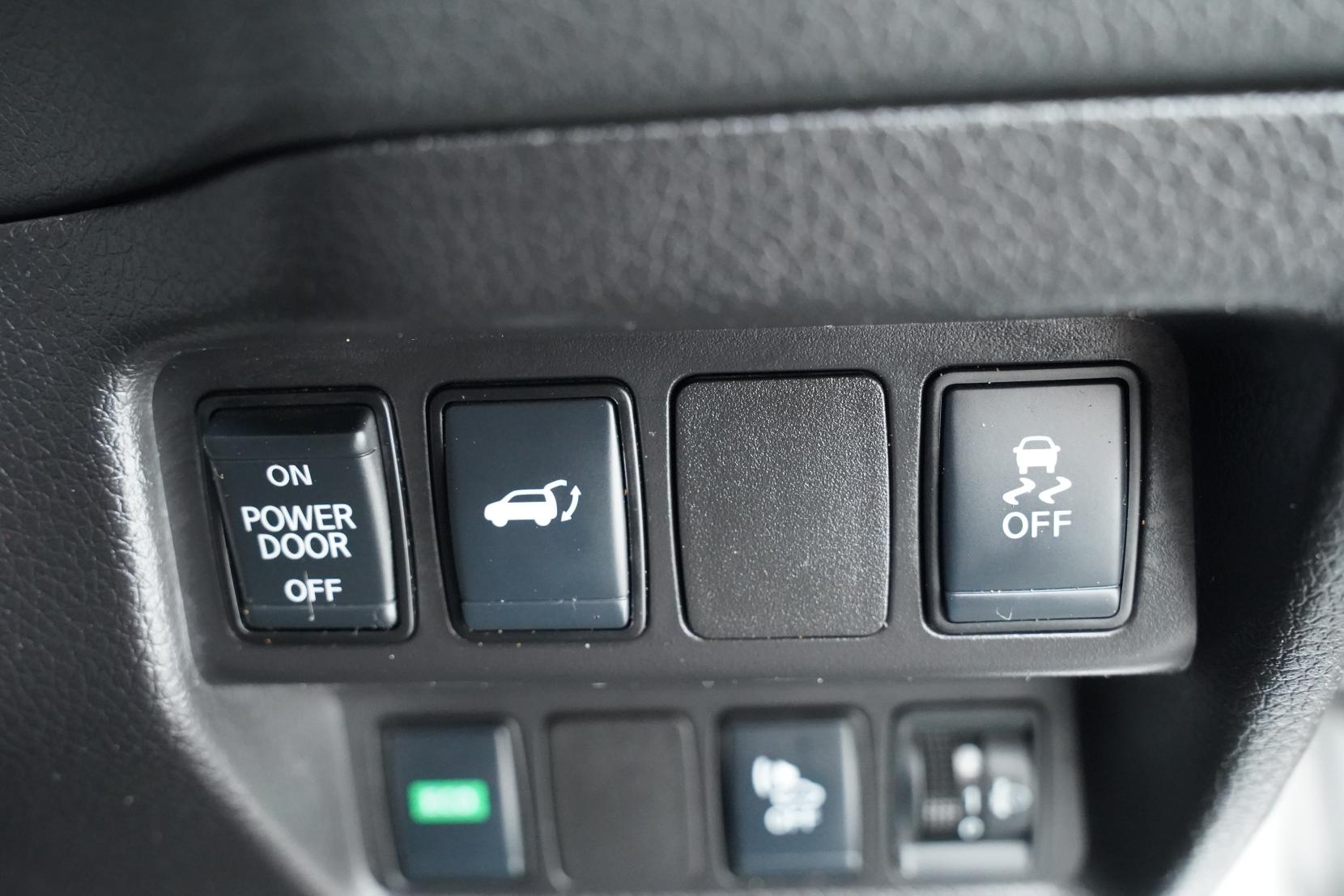 Nissan X-TRAIL 2.0 20XI HYBRID 4WD