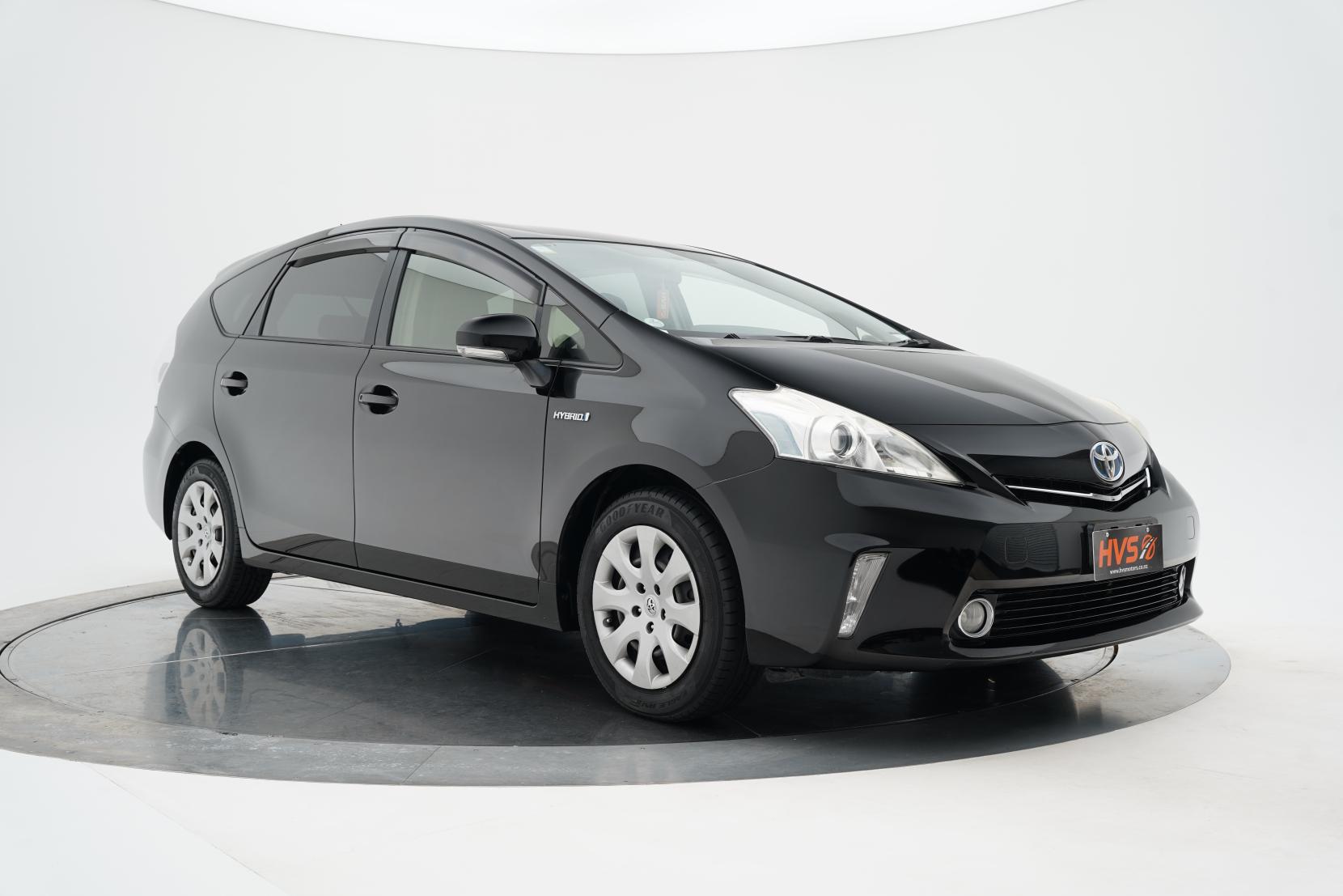Toyota Prius Alpha Wagon S