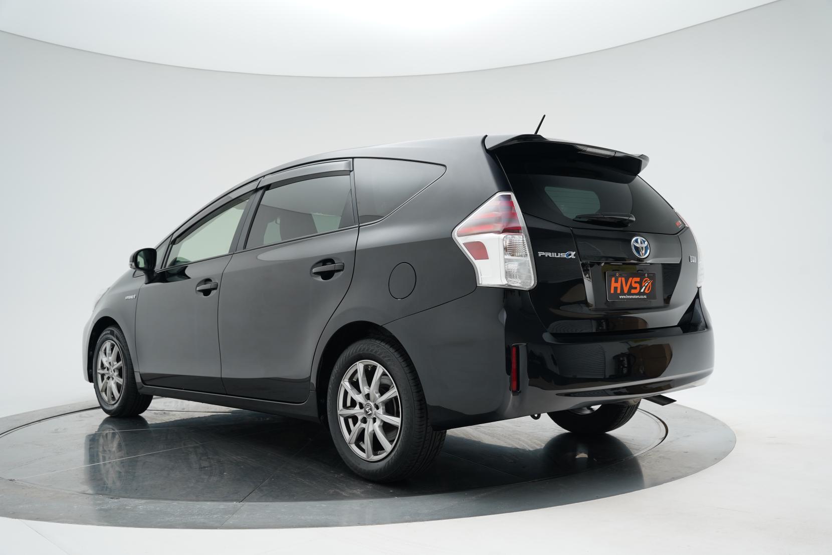 Toyota Prius 1.8 Alpha S Facelift