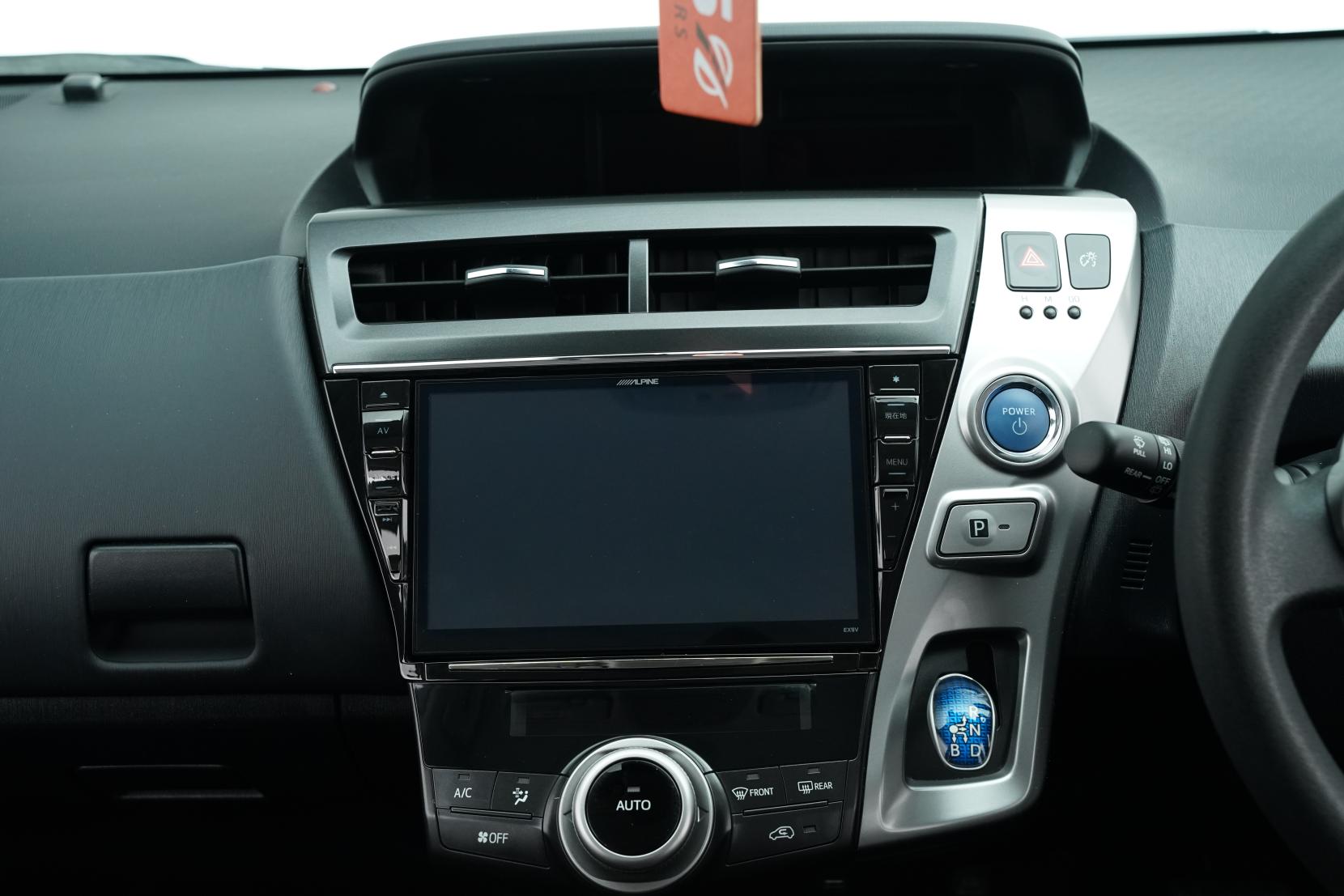 Toyota Prius 1.8 Alpha S Facelift