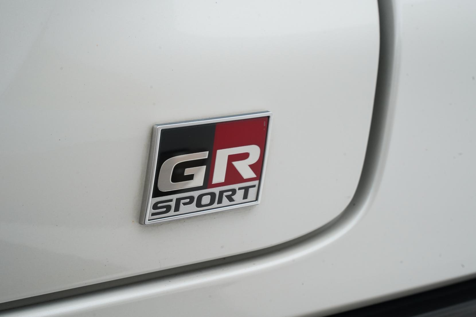 Toyota C-HR 1.8 GR SPORT HYBRID